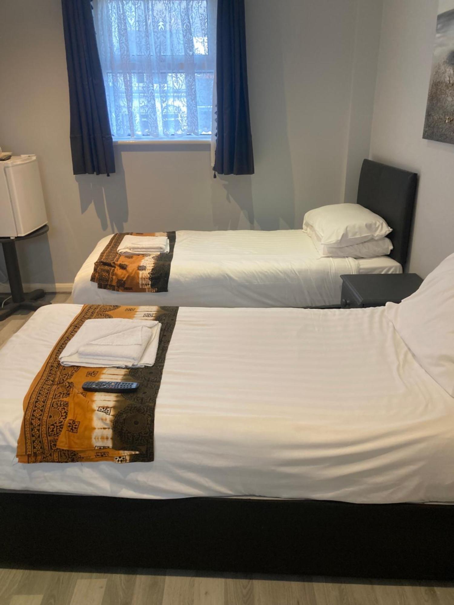 Abingdon Lodge Hotel Ryde  Eksteriør billede