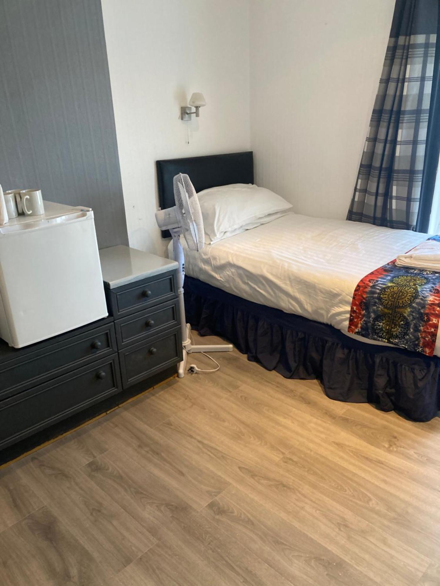 Abingdon Lodge Hotel Ryde  Eksteriør billede