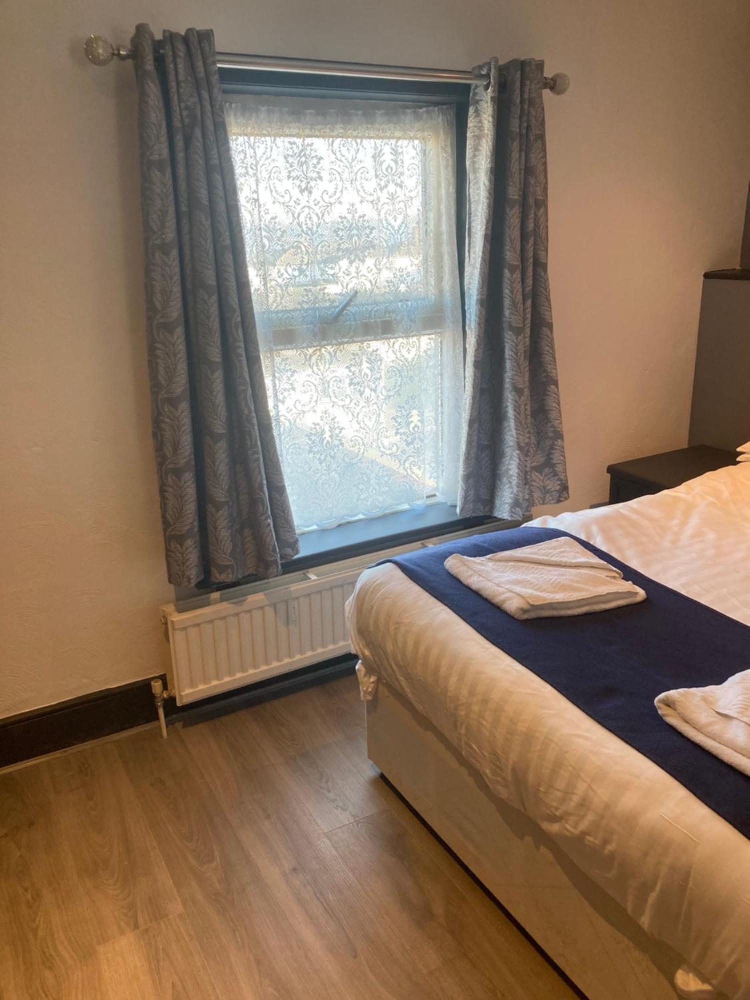 Abingdon Lodge Hotel Ryde  Eksteriør billede