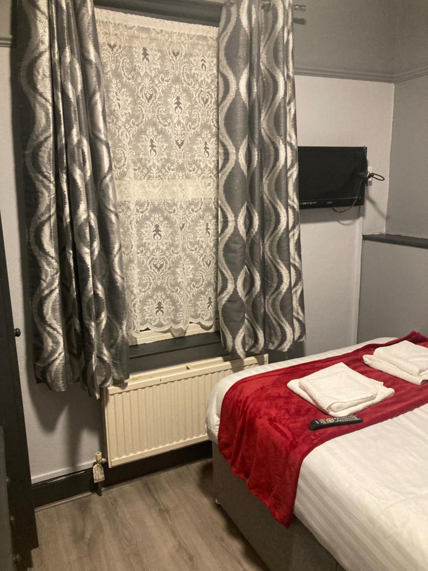 Abingdon Lodge Hotel Ryde  Eksteriør billede